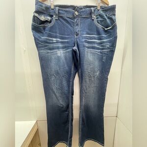 Ariya Women's Indigo Wash Boot-Cut Jeans